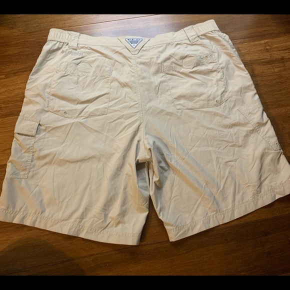 Columbia pfg omni shield men’s shorts size 40w 10L - Picture 6 of 7